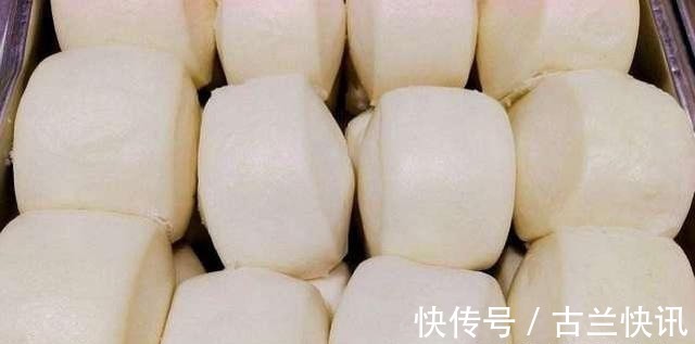 保存馒头不要放冰箱,牢记2个妙招,大半月都不干不硬