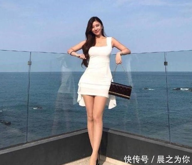 海贼王|29岁模特被称为“海贼王女帝”，身材好颜值高，一运动或是功臣