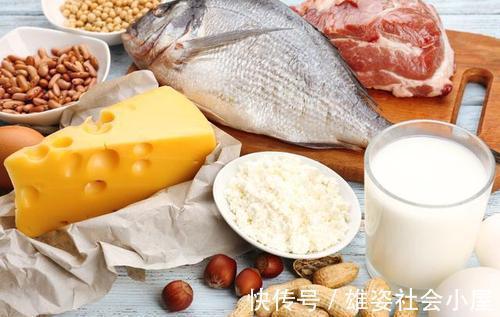 慢性疾病|60岁以上的老年人，体重到底多少算健康？若你在范围内，偷着乐吧