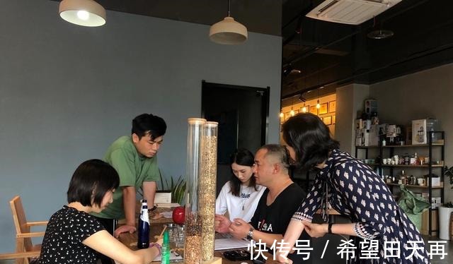 咖啡豆|精品咖啡入门学习的两个基础方向杯评感官与咖啡烘焙！