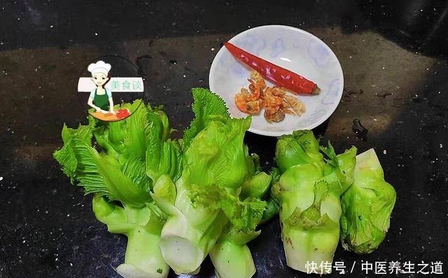 冬天,最该吃的不是萝卜白菜,而是它,不放肉炒也很香,次次光盘!