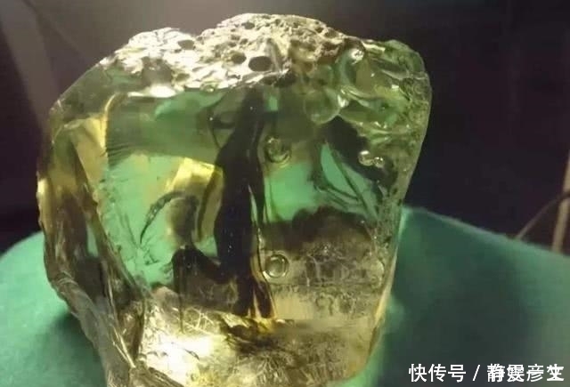 来自宇宙的石头,价值比黄金还要大40倍,成为世界上最贵的宝石