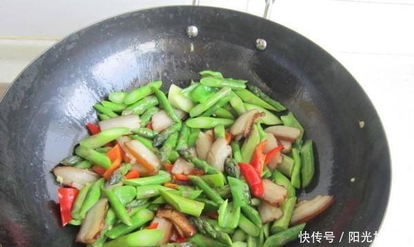 营养|这道菜是一种富含硒的蔬菜王,易炒,营养清爽,孩子们喜欢吃他