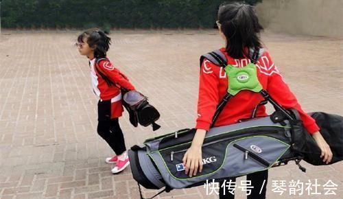 谢依霖|水中分娩好处颇多,为啥女明星很少用呢?产科专家:钱再多也没招