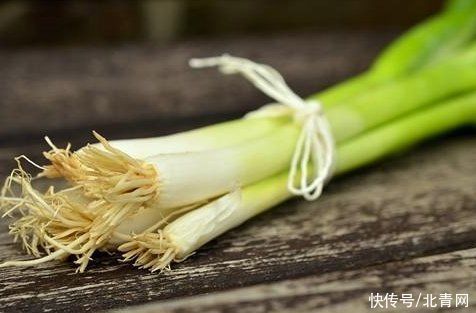 解表|一根葱顶5味药?吃了多年的葱,现在才知道居然能治病