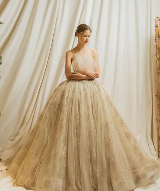 新娘|试婚纱必备丨这些误区作为准新娘的你一定要知道