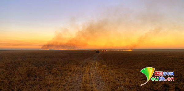 蒙古国|内蒙古呼伦贝尔成功堵截一处蒙古国草原大火入境
