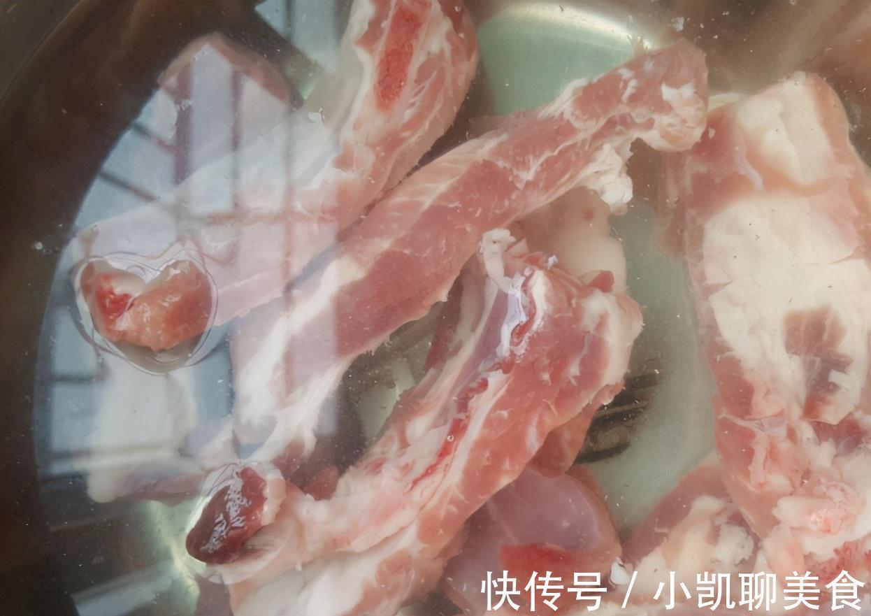 入味|炖排骨，“3香”不能放，排骨才又鲜又嫩，入味没腥味，太香了