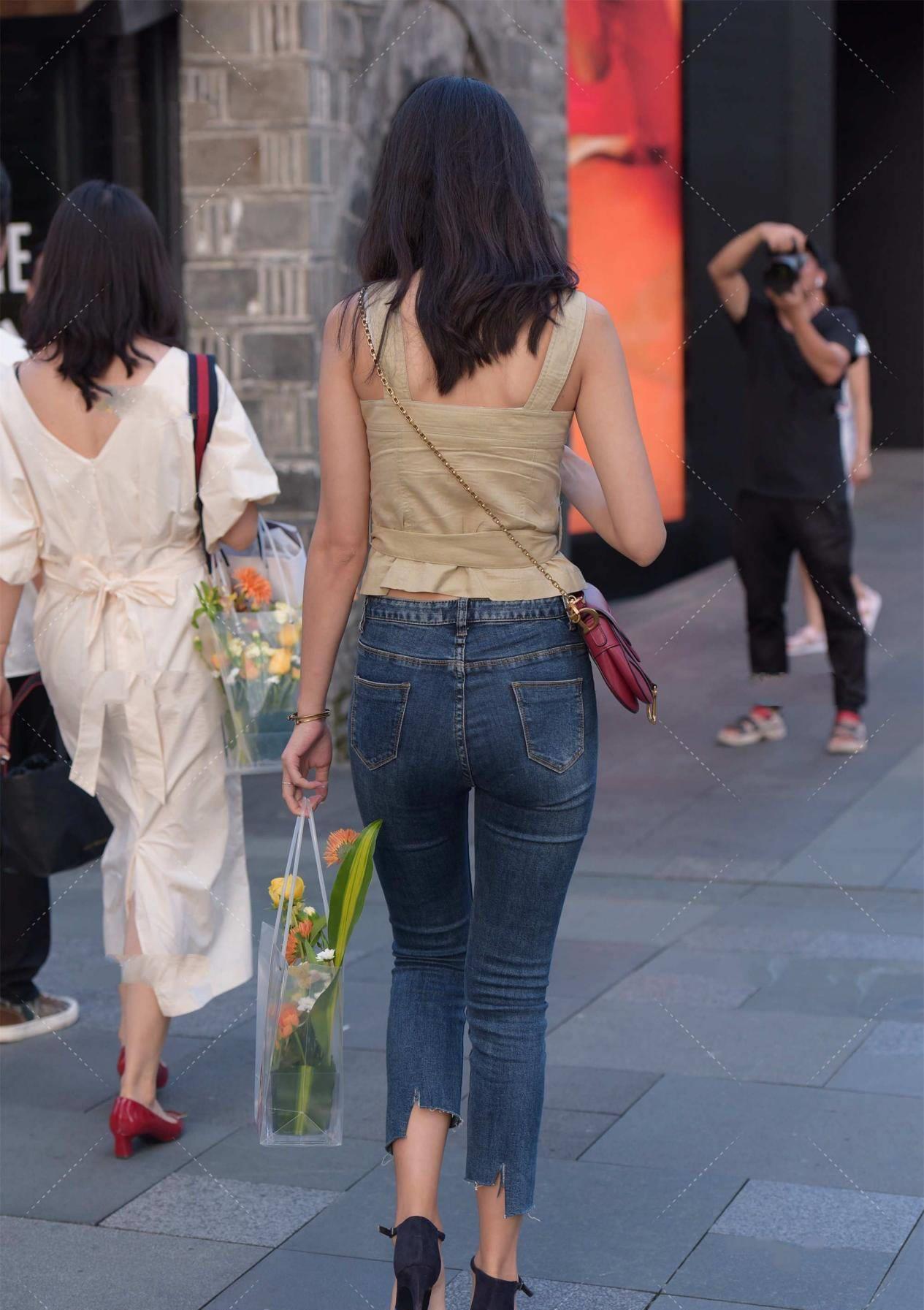 tips|清新自然的牛仔裤，get这些选款技巧，轻松穿出时尚感