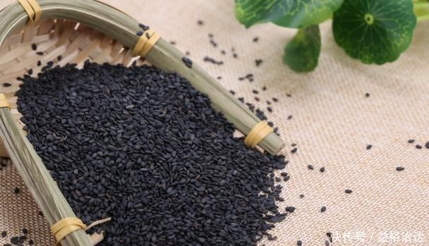 黑芝麻最大的功效不是烏發(fā)，是這幾點(diǎn)特殊功效勝過吃“補(bǔ)藥”