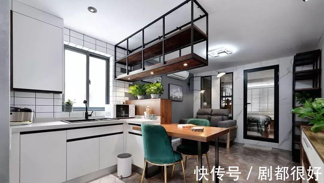 客厅|厨房与客厅怎么做隔断?老师傅总结了5种方法,第3种好处太多了!