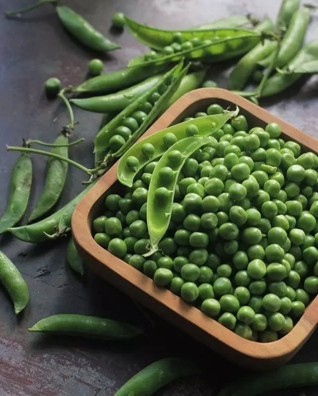 护肤品用量不对完全白费,每次多少才合适!