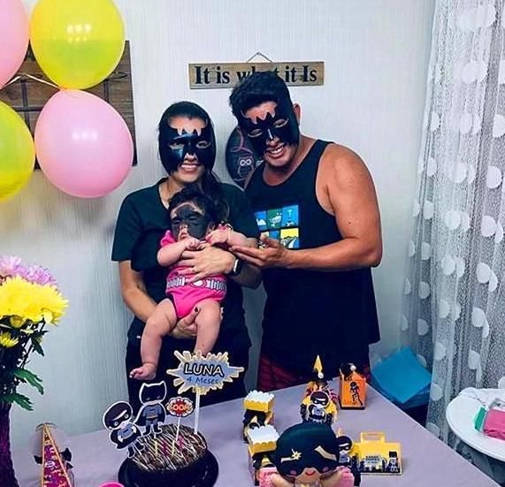 合照|宝妈生下“蝙蝠侠”胎记宝宝,发合照鼓励女儿,不料留言令她崩溃