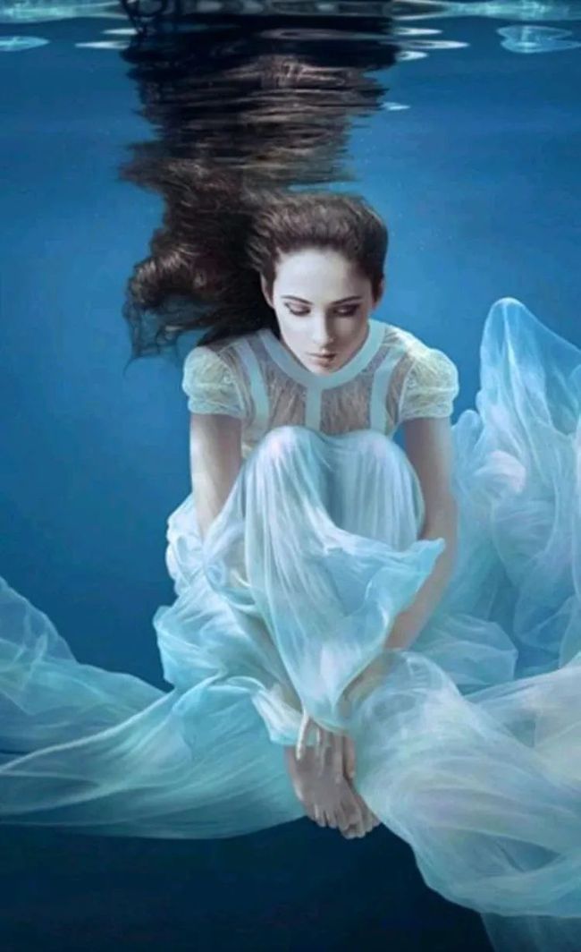 拉尔夫&超写实油画少女,人体的肤色表现堪称一绝!