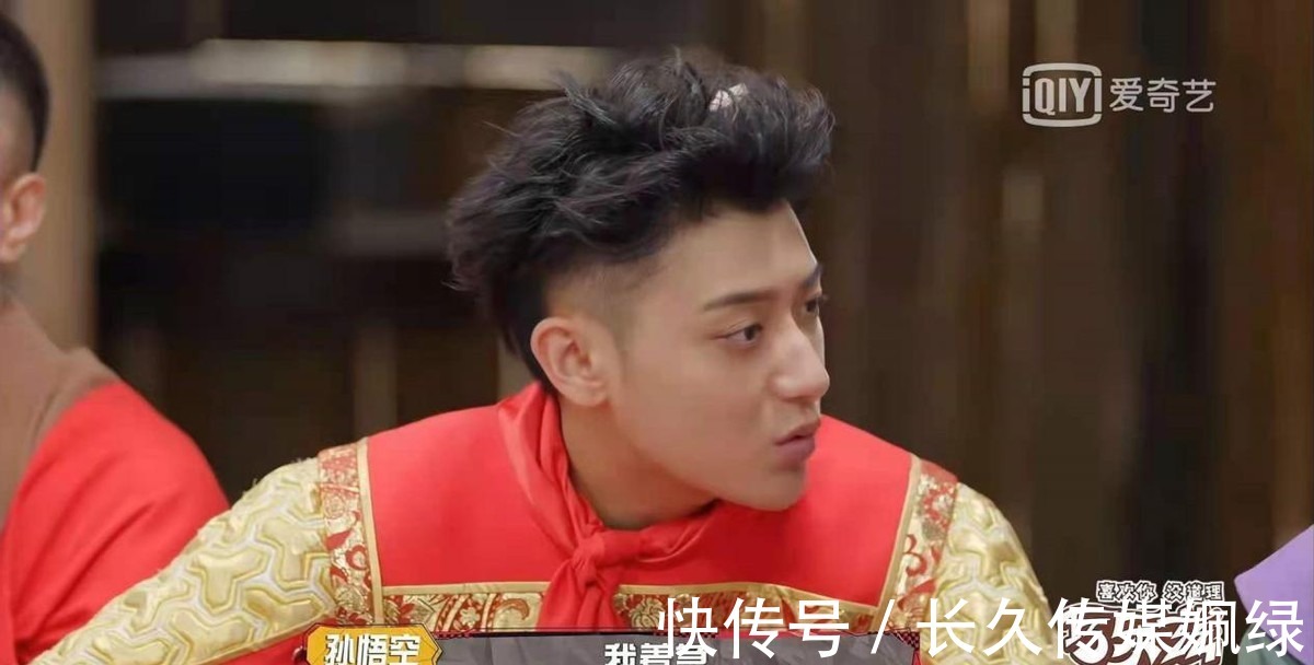 卧底|黄子韬在《萌探探探案》用力过猛？着急到嘴瓢，披着羊皮的狼？