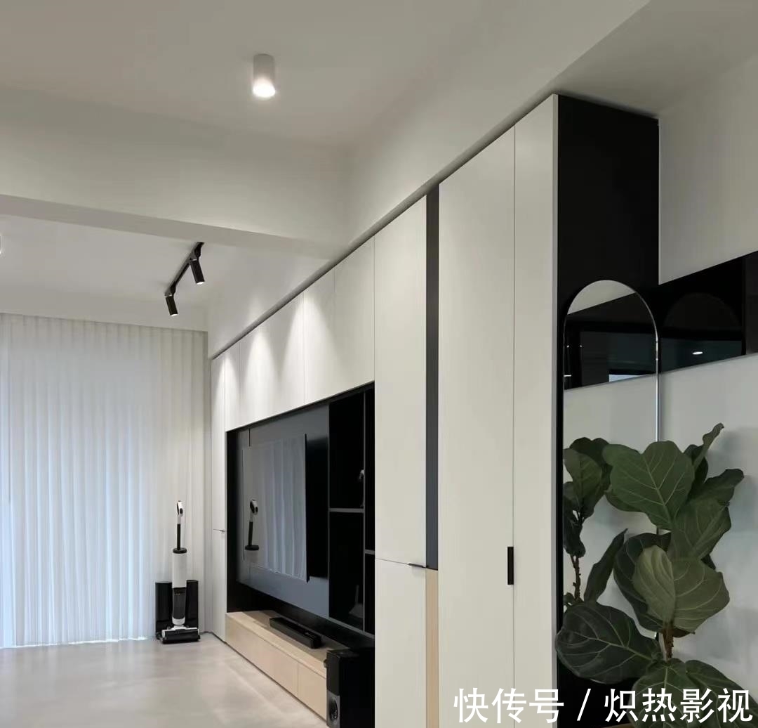 收纳|110㎡简约风，花费10W做橱柜，全屋“空无一物”，太舒适了