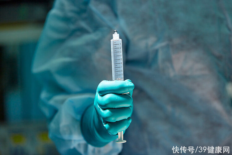 医学专业|全麻和半麻有何区别?全麻就是睡了一觉?醒来会变傻、变笨?