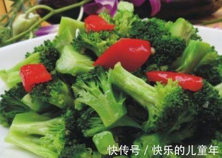 西兰花|人到中年,不妨坚持吃三种食物,排毒抗衰,润肠通便,增强抵抗力