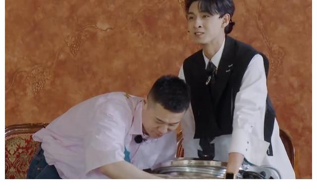 岳云鹏|《德云斗笑社》第二季:孟鹤堂吃撑,岳云鹏拉磨,张鹤伦躺赢