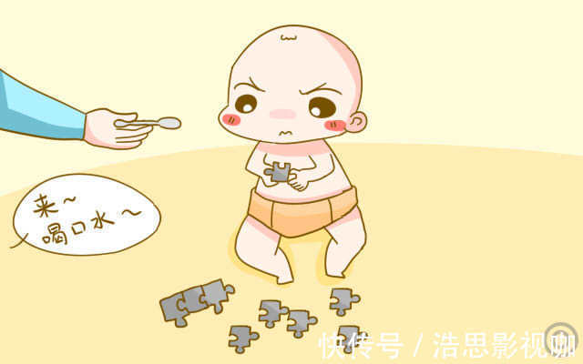 辣妈|宝妈随手4个小动作,宝宝整年没感冒,90后妈妈也很“了不起”