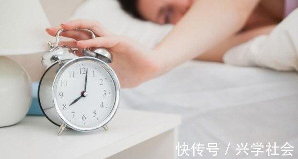 疲劳感|长期整夜失眠怎么办有几个小方法可以改善睡眠质量