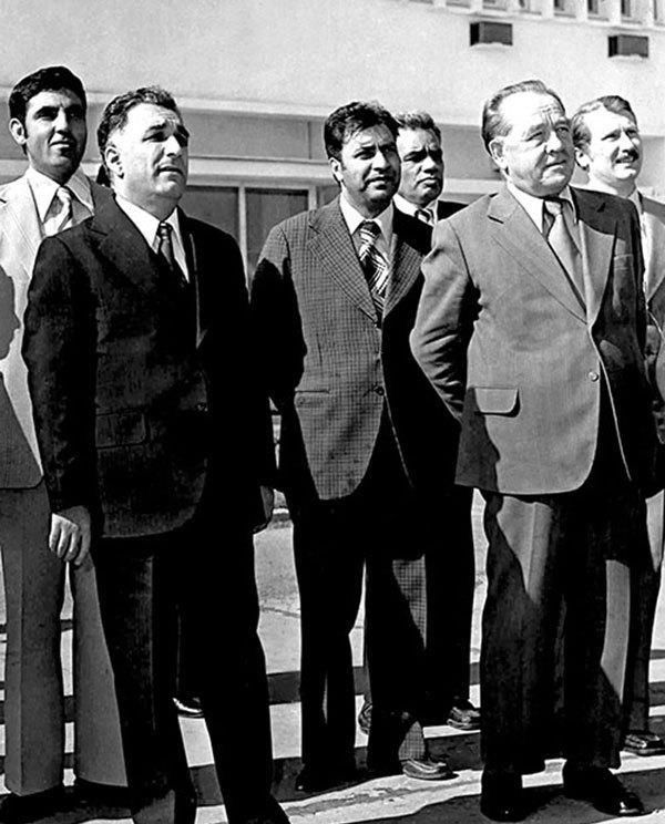 此国|部长在此国被杀后，苏联派出特种部队，将此国总统击毙在总统府内