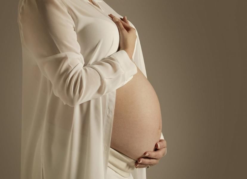 妈妈|吉娜怀孕7个月,状态一如少女,网友:怀孕7个月和我没怀一样