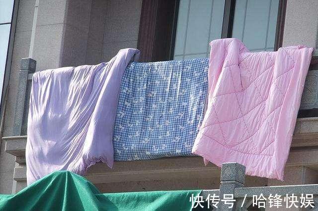 晒被子|特殊期间，还能在外面晒被子晾衣服吗有2种情况要制止