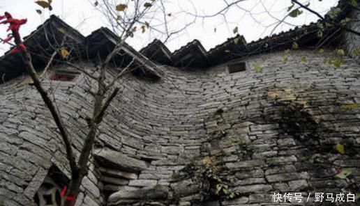 中国一建在悬崖的古寺,长得像城堡,却悬浮半空400年屹立不倒