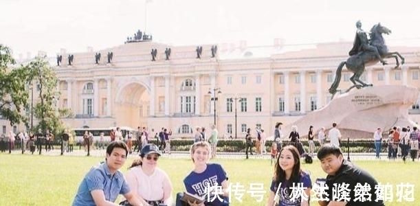 思想#大学里培养了大量的利己主义者,就是因为我们传统文化讲的不够