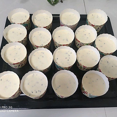 黑芝麻戚风蛋糕