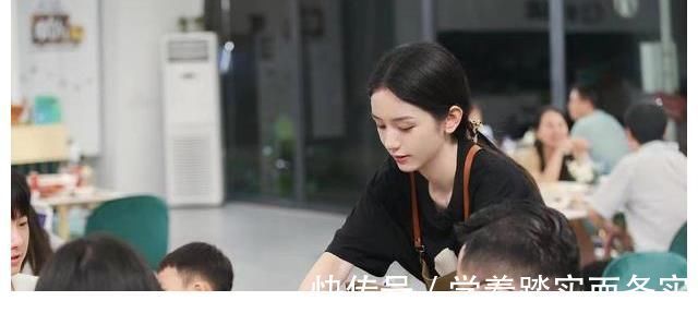 当厨房手忙脚乱,黄晓明被怼到憋屈,我才开始理解林大厨的感受