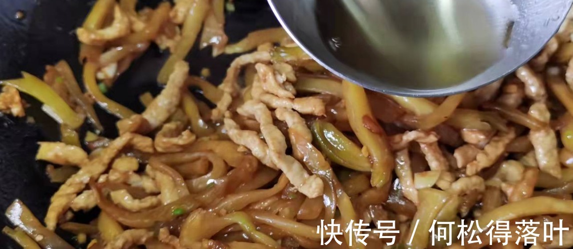 榨菜炒肉丝|榨菜炒肉丝的经典做法,色香味俱全,这就是干饭人的下饭菜!