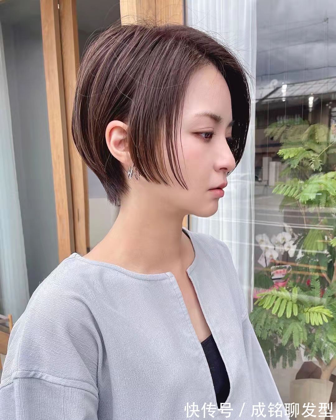 剪发|换对“精灵系”短发有多美,看完这8组对比就知道,小脸又减龄