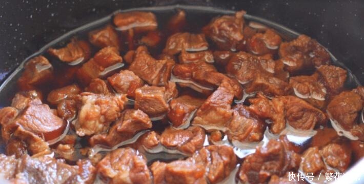 中国炖牛肉要几小时,国外牛排煎一下就行,是因我们不吃半熟肉吗