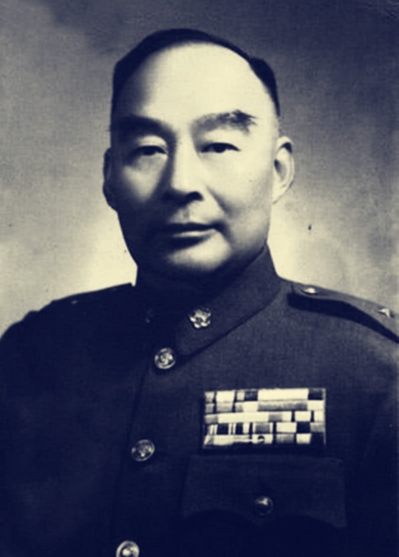 例子|他因个子矮被黄埔拒收,举了3个例子,考官哑口无言,后来成名将