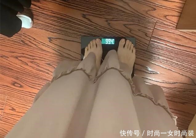 朋友圈|一个杭州女人的早餐,走红朋友圈,网友难怪40岁了,身材这么好