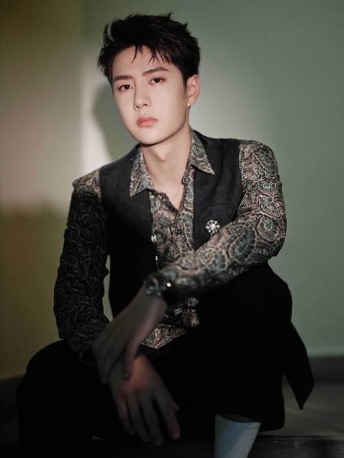 《天天向上》更新主持人列表,王一博成嘉宾,疑因无证将离开节目