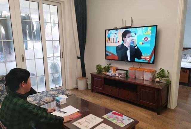 学霸|“玩也能当学霸”的孩子,大多都有这4个特征,看看你家娃占几条