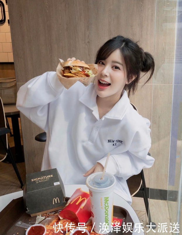 显老的发型就不要留了，试试这几种，减龄洋气