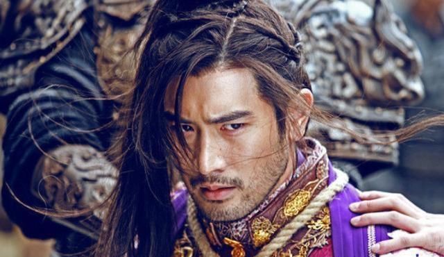 幼稚|吕布失败的性格分析：儿女情长，心不够狠；骄傲自满还有点幼稚