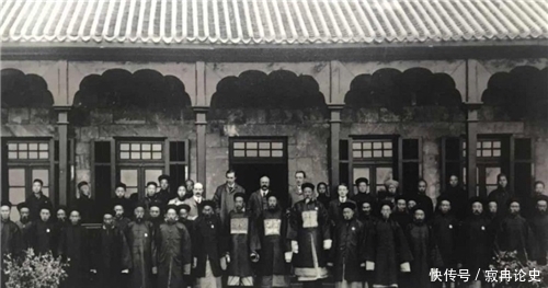 1920年山东一男孩出生时，军队守产房，省长监督，防止狸猫换太子