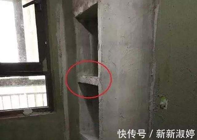 承重墙|我家卫生间小到柜子放不下,老公用这一招解决收纳问题,好机智!