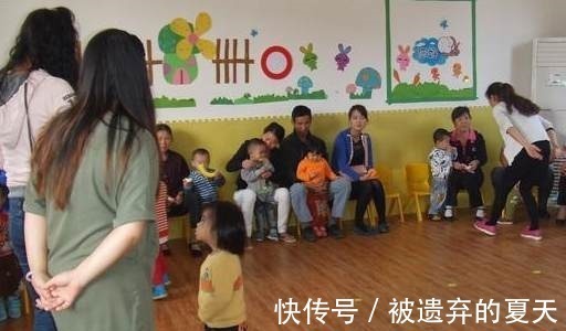 孩子|父亲姓上官,幼儿园老师喊完孩子名字之后,孩子妈羞羞的低下头!