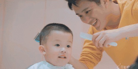 双胞胎姐姐“消失”在腹中,化为弟弟腿上的胎记