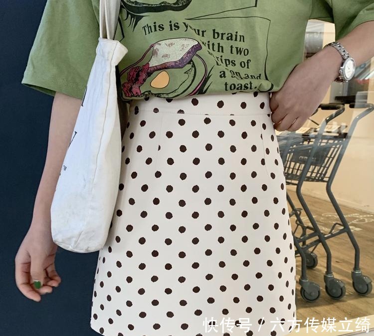 小个子女生必学的穿搭技巧,再也不怕变成矮星人