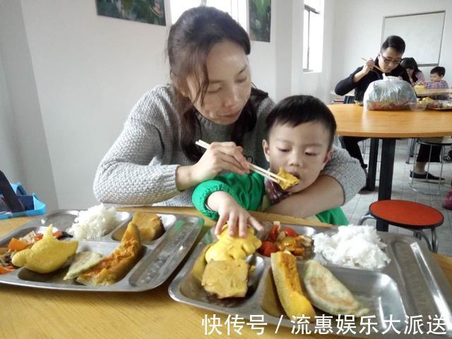 性早熟|夏天牢记孩子越吃越笨的4种“黑名单”零食,家长绝不可纵容