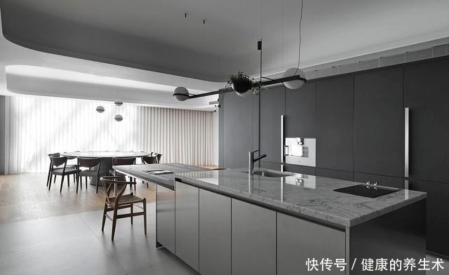 羡慕|有钱就买大平层吧!320㎡打造简约轻奢范,进屋太羡慕了!
