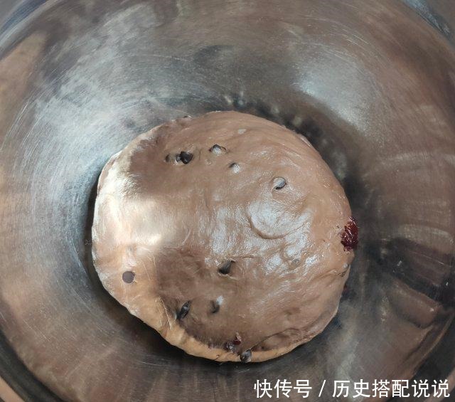 浓情巧克力软欧包,浓浓的可可香,你一定会喜欢!