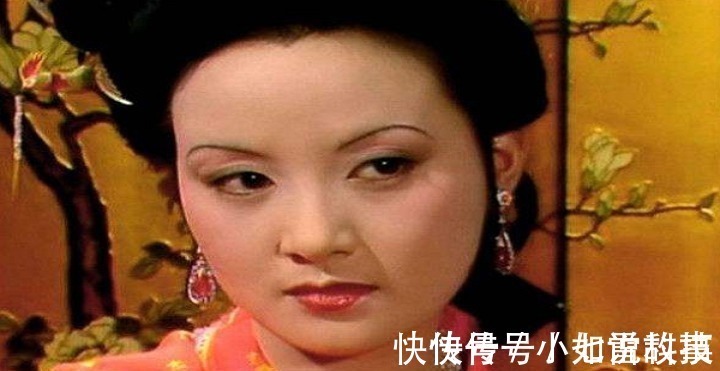 香菱@王熙凤随口说出的一句话,让平儿慌了神,也明白了自己的地位